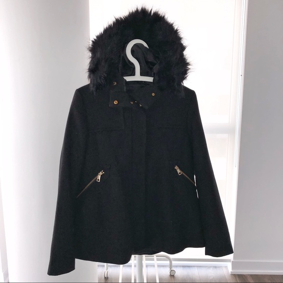 zara winter jacket in black with gold detailing - Picture 3 of 4